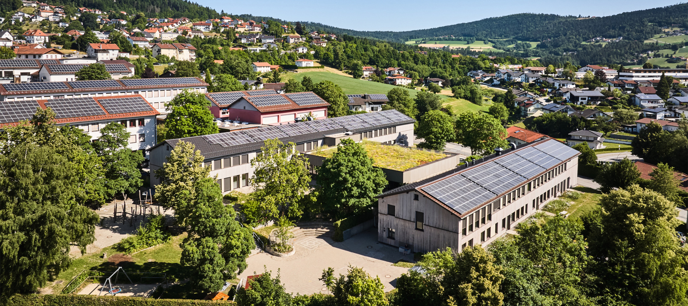 Grundschule Hauzenberg, Luftaufnahme