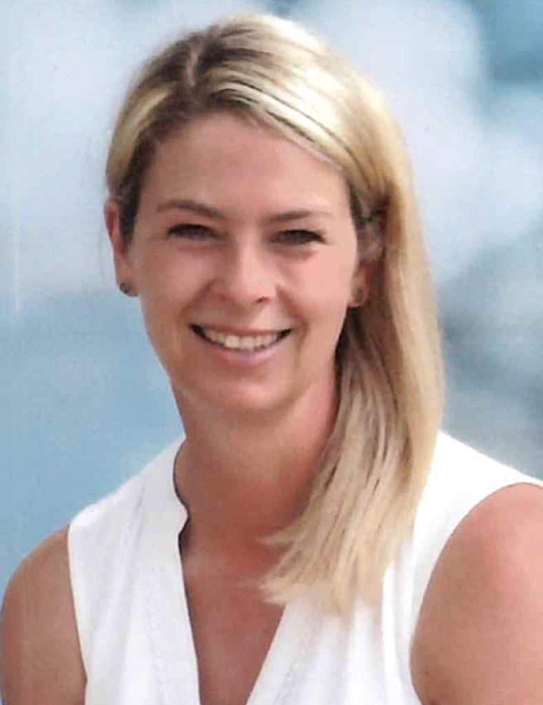 Höllmüller, Jennifer